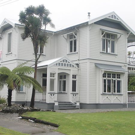 Wayne'S World Westport Hostel Luaran gambar