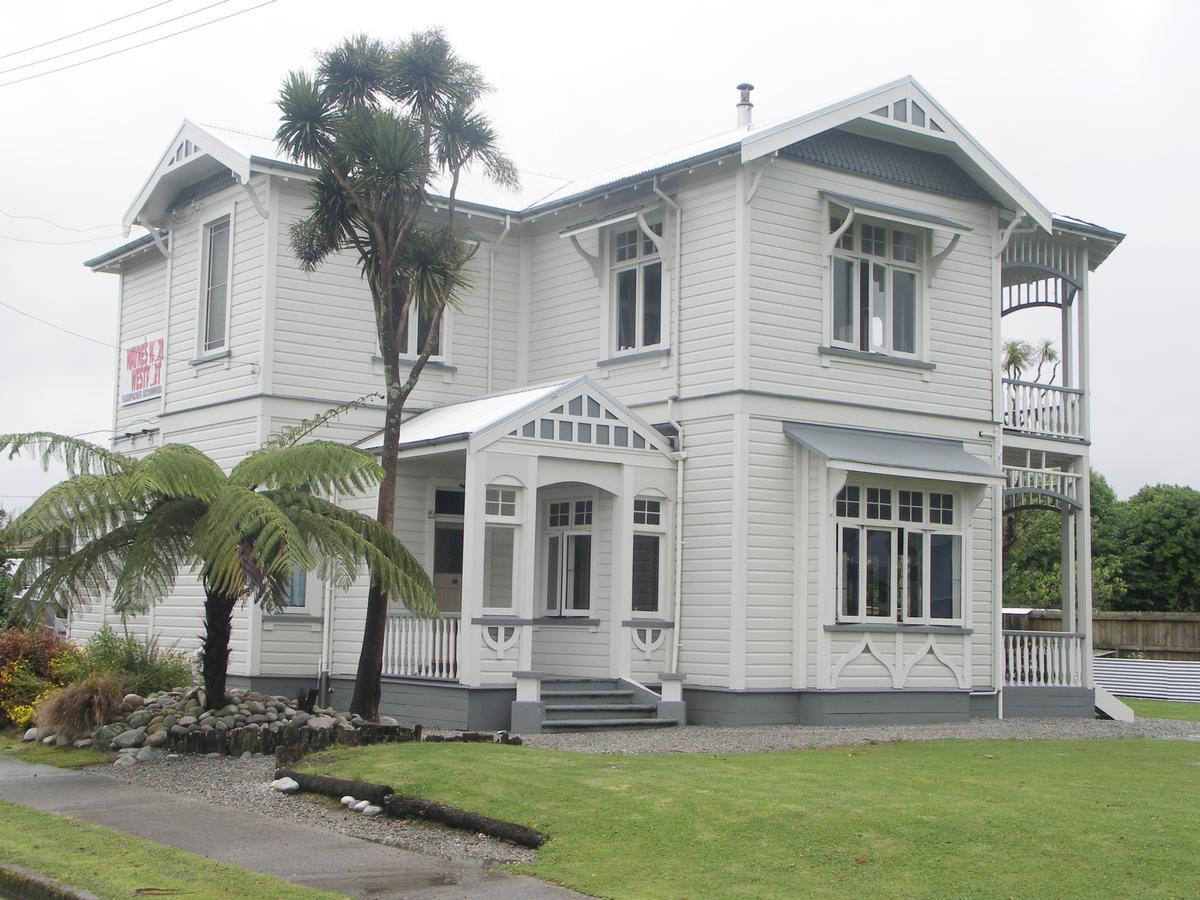 Wayne'S World Westport Hostel Luaran gambar